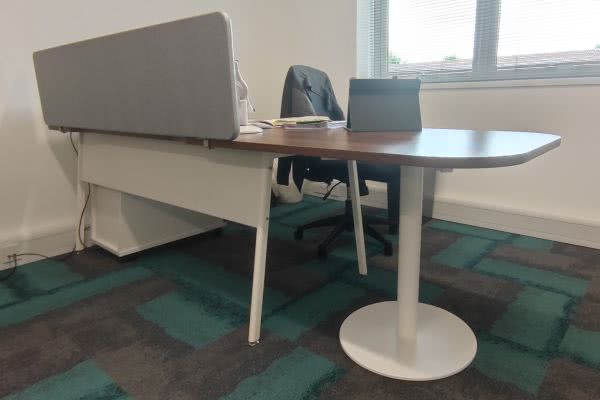 Desk Extension - Milton Keynes - Martin Cliffe