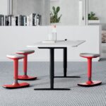 BUCK Rock and Swivel Stool